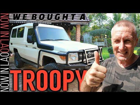 Customizing a Toyota LandCruiser Troopy Truck: A YouTuber's Journey
